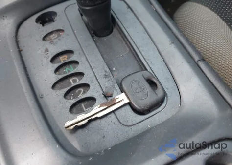 2003 Toyota Celica Gt из США, поврежденный, VIN JTDDR32T030156740